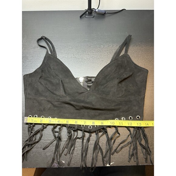 Poster Grl Dolls Kill RODEO TIES FRINGE BRA TOP Sz Large Faux Black Suede #1145 - Picture 8 of 9
